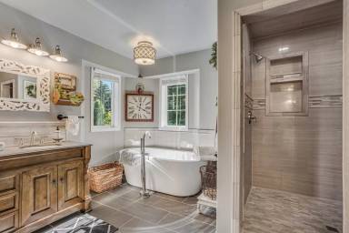 Main picture of 734 N Dundee Dr