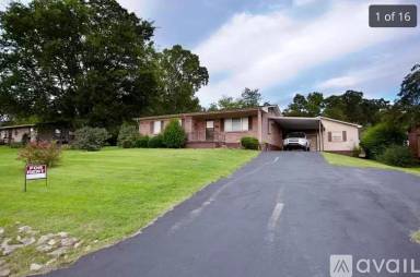 Main picture of 107 Clifton Ct