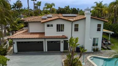 Main picture of 341 Calle de Adele