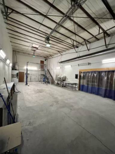 Main picture of 124 E McConnell St