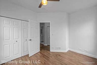 Main picture of 2434 W Moffat St