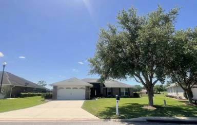 Main picture of 6330 SW 48th Ave