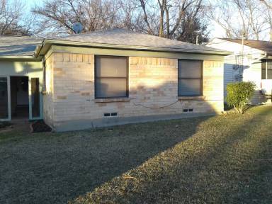 Main picture of 617 Cedar Dr