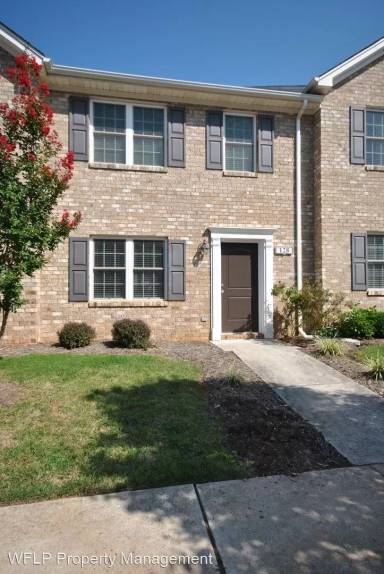 Main picture of 108 Colonnade St
