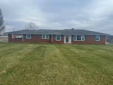 Main picture of 8619 Highway 52
