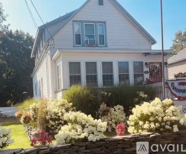 Main picture of 15 Atlantic Ave