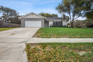 Main picture of 161 Sunset Dr