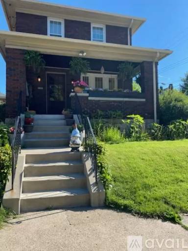 Main picture of 5465 Coral St
