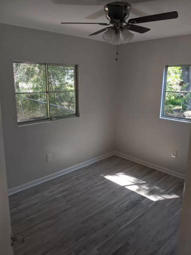 Main picture of 2608 Ridgeway St