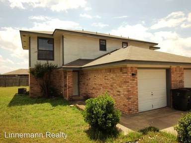 Main picture of 5204 Daybreak Cir