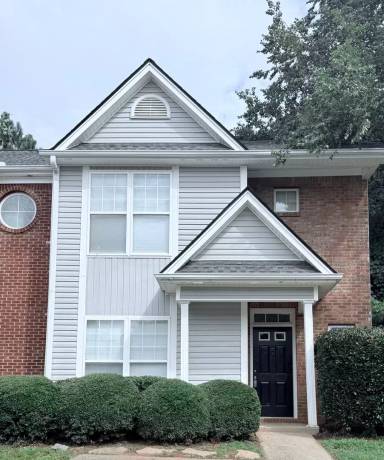 Main picture of 11 Pearl Chambers Ct