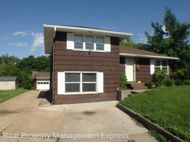 Main picture of 2604 S Summit Ave