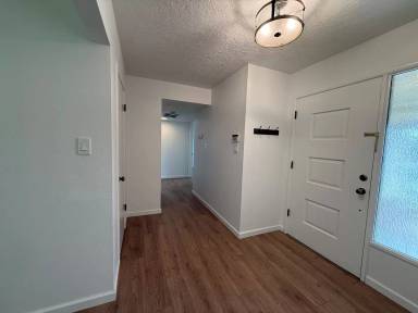 Main picture of 7035 13th St