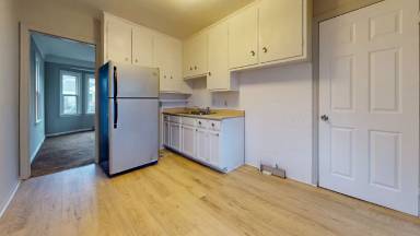 Main picture of 21171 Dexter Blvd