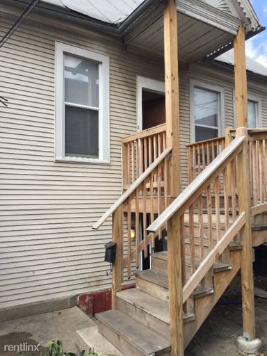 Main picture of 2908 N Spaulding Ave