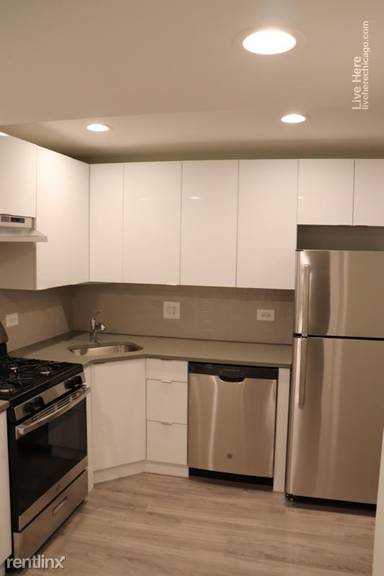 Main picture of 3350 N Kenmore Ave