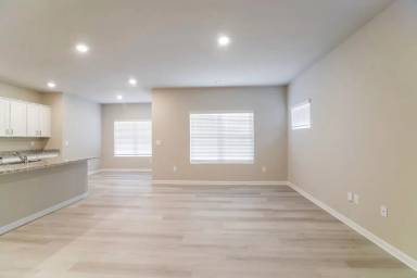 Main picture of 500 Terry Dr