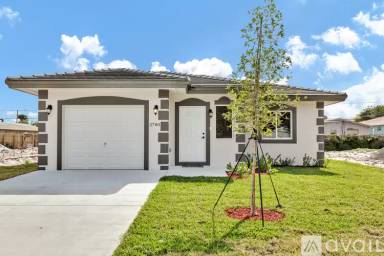Main picture of 2780 NW 15th St