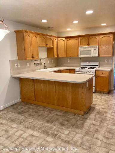 Main picture of Sunbrook Condominiums