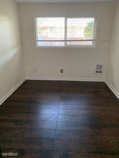 Main picture of 14655 SW 76th Ave