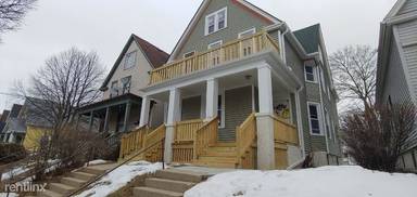 Main picture of 3332 N Richards St