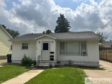 Main picture of 102 E North Union St