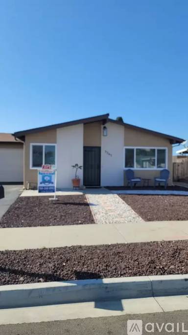 Main picture of 3261 Buena Hills Dr