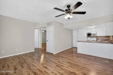 Main picture of 21622 N 23rd Ave