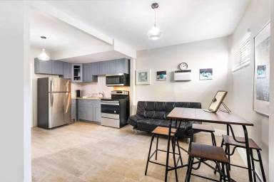 Main picture of 3707 SW 1st St
