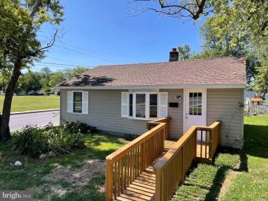 Main picture of 800 Wood St