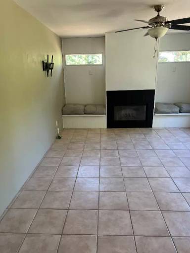 Main picture of 2134 Valley View Blvd