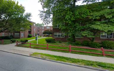 Main picture of 212 N Arlington Ave