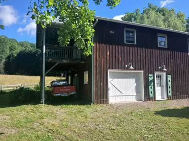 Main picture of 720 Smathers St