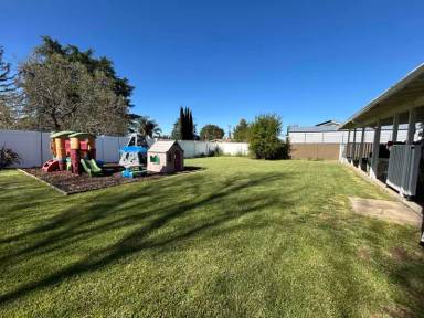 Main picture of 35133 Faith Dr