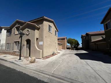 Main picture of 4074 Sparrow Rock St