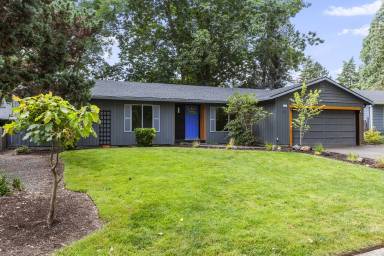 Main picture of 20570 SW Cheshire Ct
