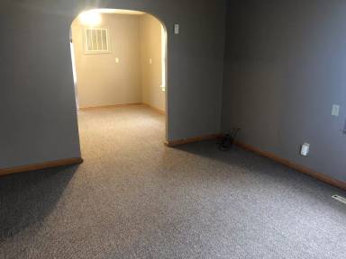 Main picture of 516 N Broadwell Ave