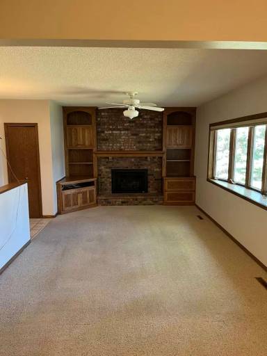 Main picture of 3697 Gresham Ave N