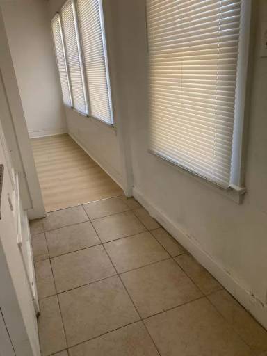 Main picture of 2116 S Palm Grove Ave