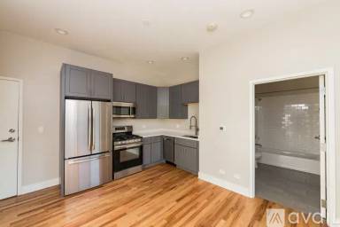 Main picture of 3126 N Broadway St