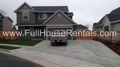 Main picture of 939 Riverstone Ln