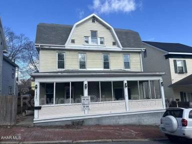 Main picture of 1320 16th Ave