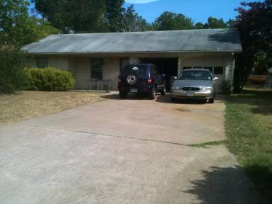 Main picture of 2717 Inwood Rd