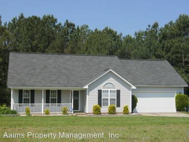 Main picture of 205 Van Buren Dr