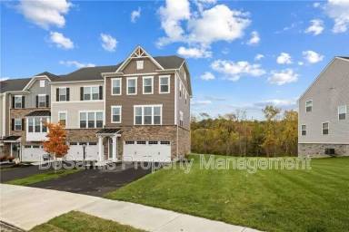 Main picture of 416 Scharberry Ln