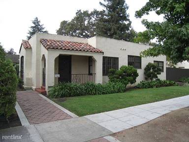 Main picture of 2360 Byron St
