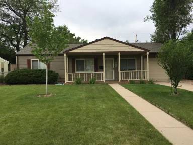 Main picture of 3045 S Flamingo Way
