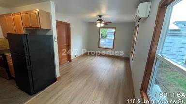 Main picture of 116 S John Adams St
