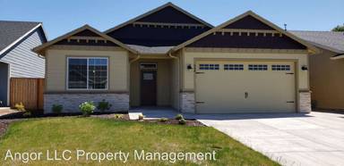 Main picture of 348 SW Applegate Trail Dr