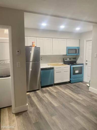 Main picture of 1800 NW 4th Ave